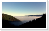 Der große Kaibenkopf im Morgenlicht über dem Nebelmeer (Quelle: Herbener)